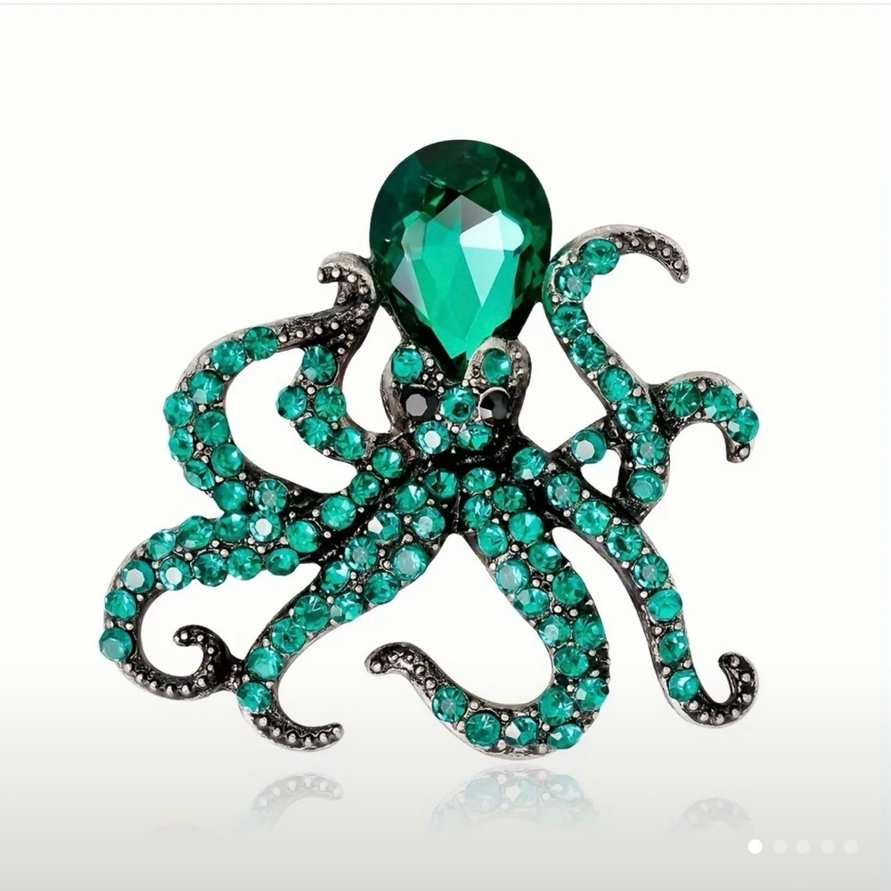Emerald Green Octopus Brooch